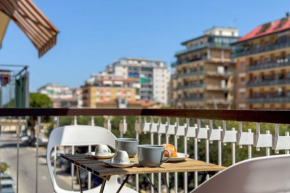 11 seats Wi-fi 3 bedrooms 2 bathrooms near the sea